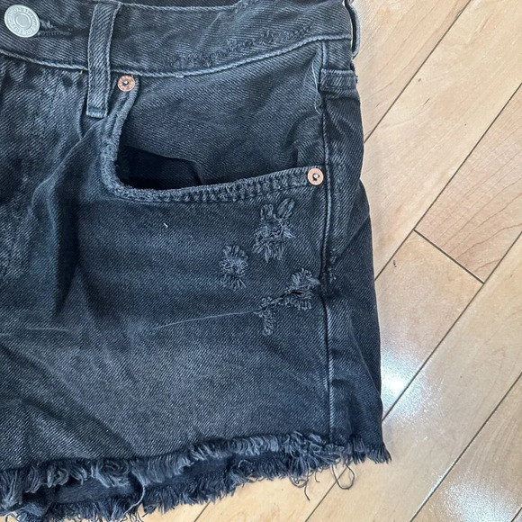 FREE PEOPLE WE THE FREE Distressed Cut Off Black Denim Jean Shorts - 27 - Picture 3 of 7